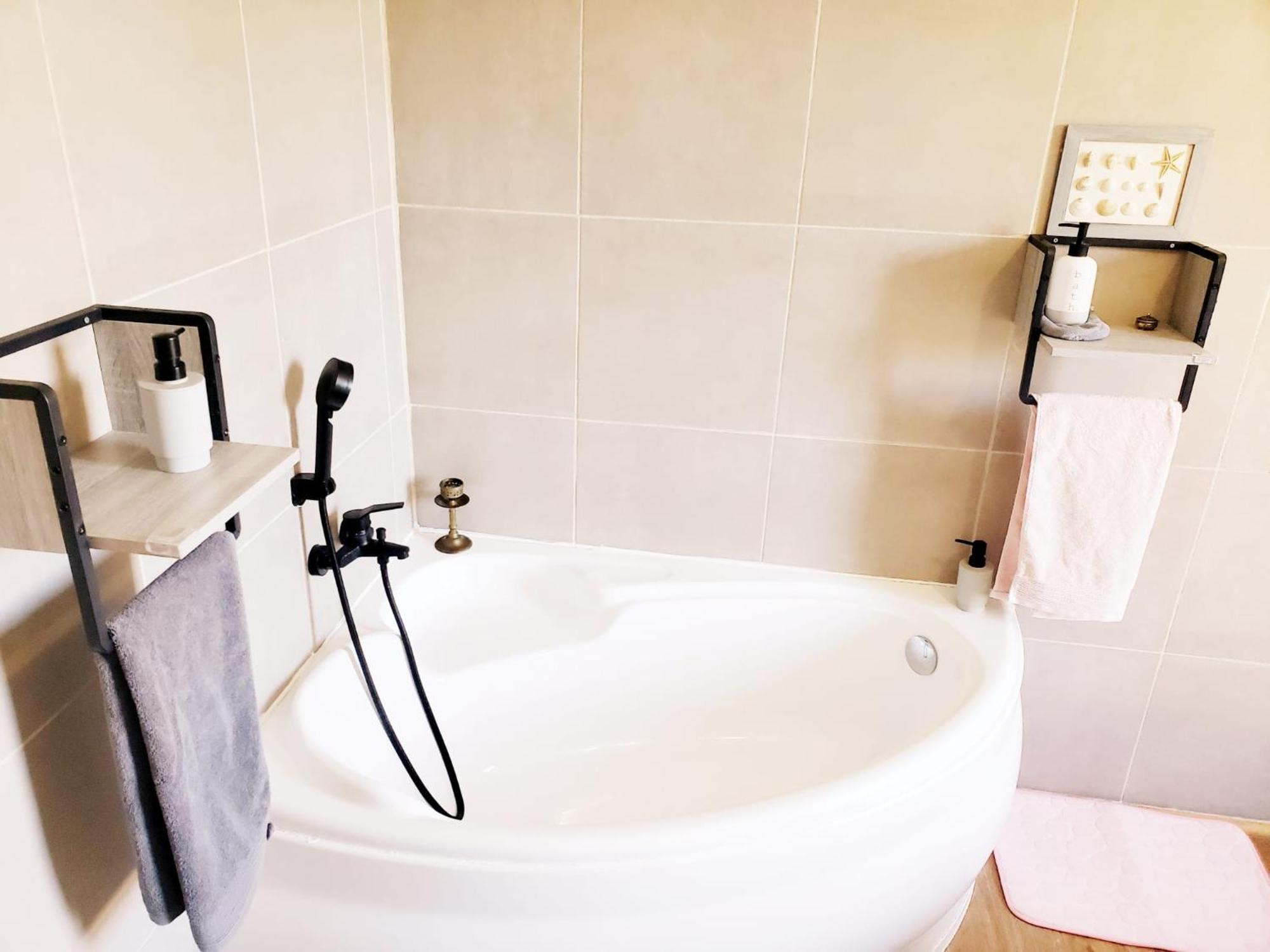 Air-Conditioned Residential Suite From 1 To 6 - Bathtubs In Rooms - Wifi - Kitchen - Laundry - Self-Arrival - Parking Avignon Luaran gambar